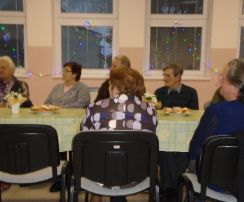 Posedenie so seniormi našej obce 8.12.2017