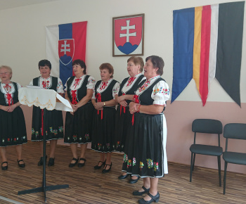 Aktuality / Oslavy Dňa matiek v obci Klieština dňa 21.05.2023 (nedeľa) o 14.00 hod.  - foto