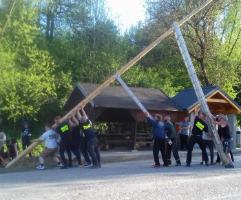 Stavanie mája 30.04.2025